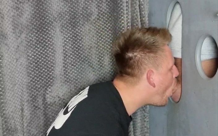gaynaughtywelsh: Ehemann hat mich am gloryhole catfished