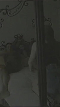 Gangbang s krásnými dívkami, které chtějí sát velkého tvrdého ptáka
