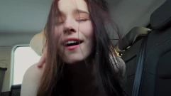 I Gave a Ride to a Fellow Traveler and She Turned Out to Be a Whore