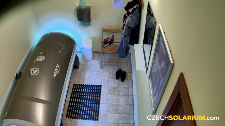 Czech Solarium: Czech Solarium 41: Brunette Puts on Another Hot Pussy Show