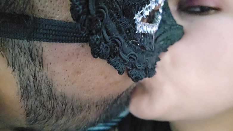 Neha bhabhi0832: Manželka Romence Kising Sex