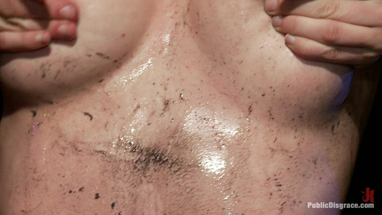 Public Disgrace by Kink: Bar fahişesi