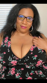 Stepmommy Drains Her Good Boy JOI and Riding