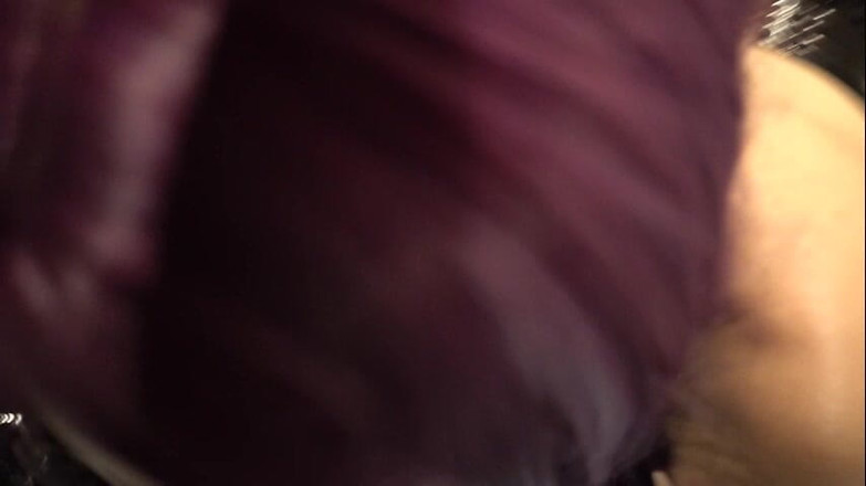 Latex_AI: Latexová fit holka