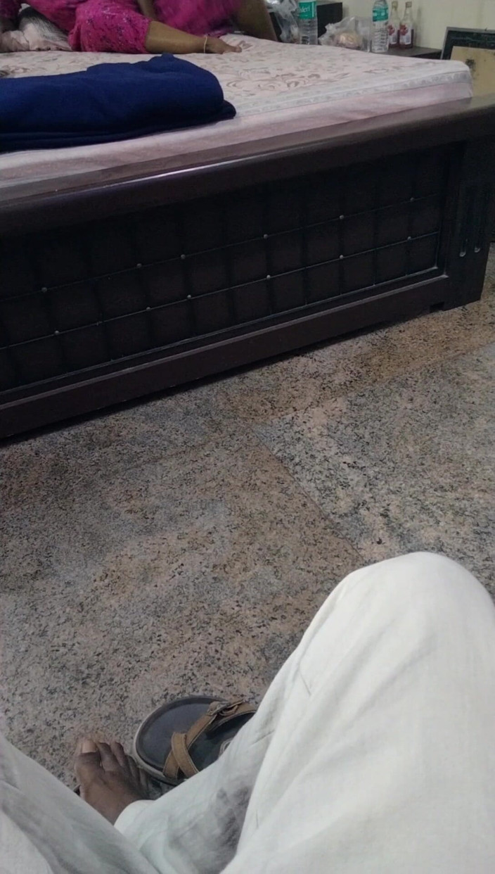 Tamil lesbian: Spectacol sexy cu piciorul sexy