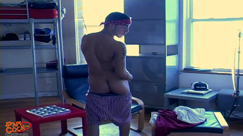 Papi Cock: Masturbare în culise