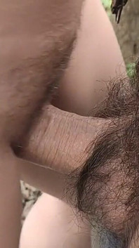 Spaziergang im wald endete mit sex im doggystyle und sperma auf meinen Analsex