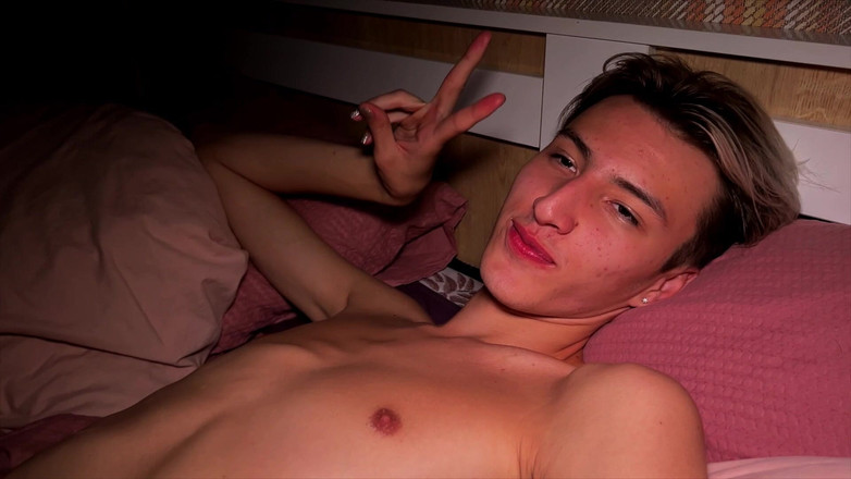 Sandro Jenner: Papi verführt seinen stiefsohn und brachte seinen großen schwanz zum...