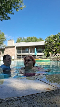 BBW Couple Love to Kissing the Pool!