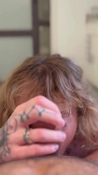 Babz 第一人称视角 口交