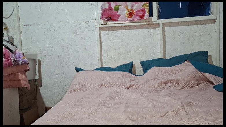 Natasha Caseros: Benimle de ateşli seks neredeyse bana anal seks yapıyor