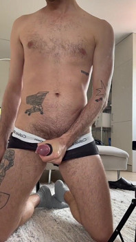 Harry_jen | Gay Fetish Guy Cums in Underwear