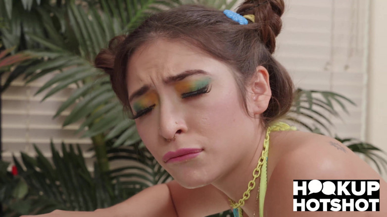 Hookup Hotshot: ¡A la tímida Amber Summer le gusta chupar el culo...