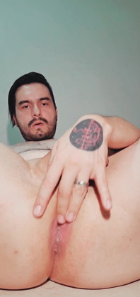 Live Show and Fisting