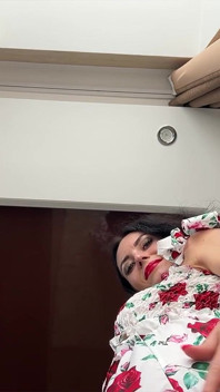 Coaching Masturbatoire Avec Bas Nylon Et Culotte Usirt Et Taquinage De Chatte