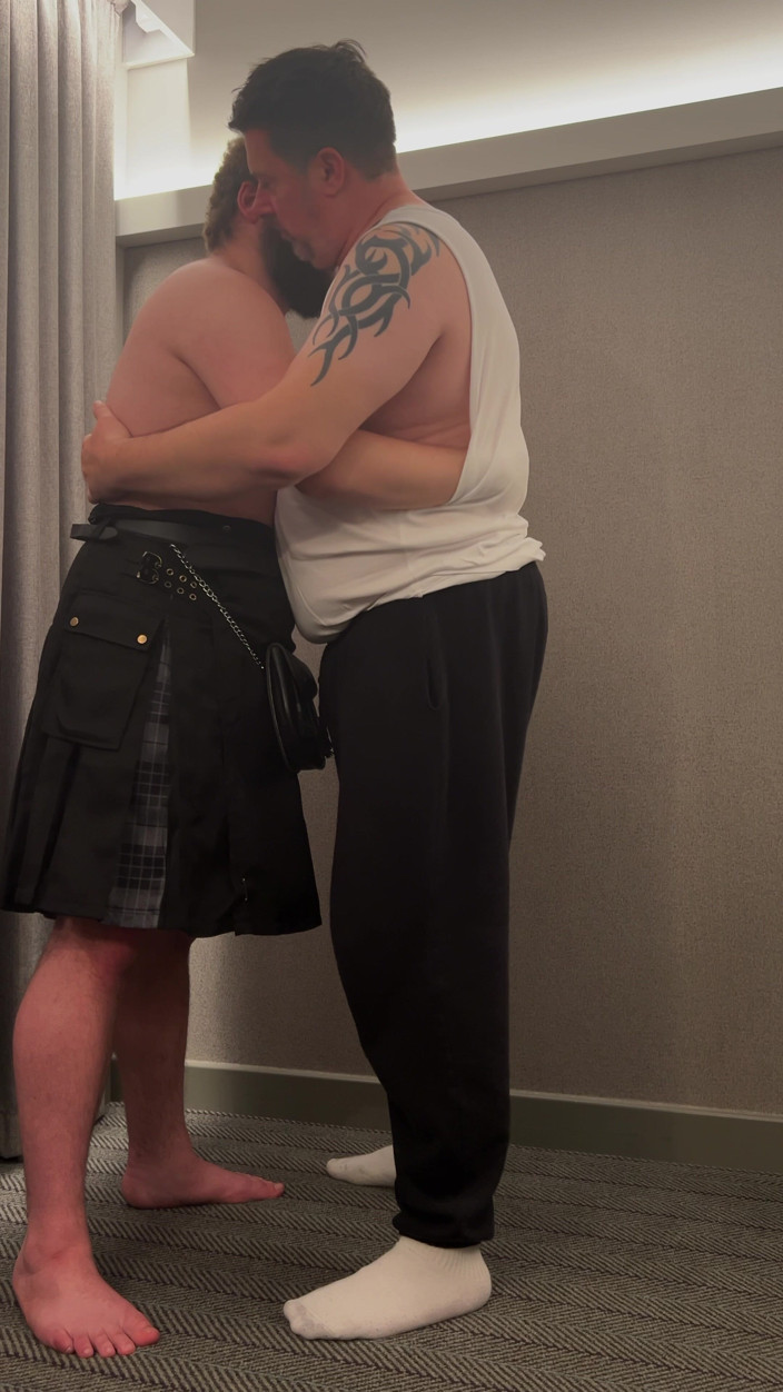 uktattooedchub74: 互相脱衣服 第7集