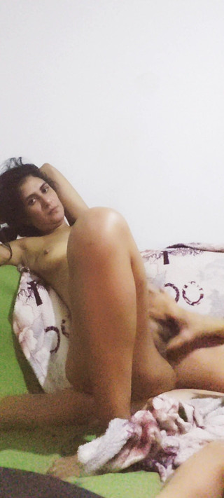 Renatinharj: Am chemat-o pe Vanessinha pe canapea după duș și așa m-a...