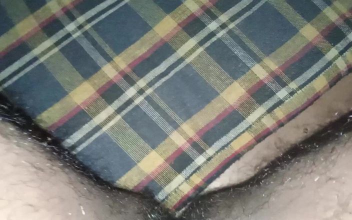 KasiJoseph: Homens secretamente fodendo mastrubação na sala muito duro para meninas