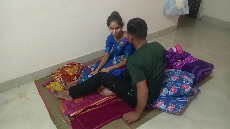 Easypron: 村のホットガールズセックスビデオ