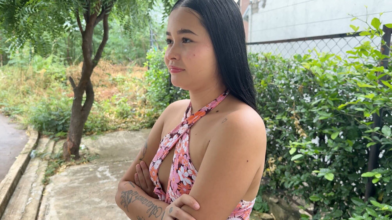 JhonAndSara: 낯선 사람과 캐주얼 섹스, 내 아파트에 젊은 라티나를 초대해 그녀를 따먹어