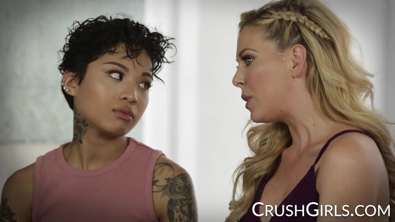 Crush Girls: Cherie Deville and her stepdaughter Honey Gold get naughty