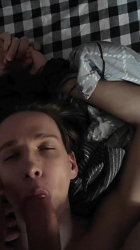 Slim cute femboy services macinino ragazzo con grosso cazzo non circonciso
