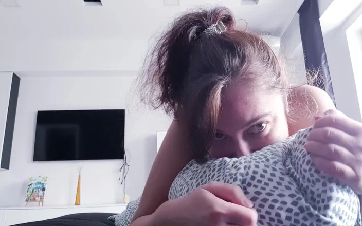 WandaBaby: Hungry Pussy Is Looking for a Way to Get a...