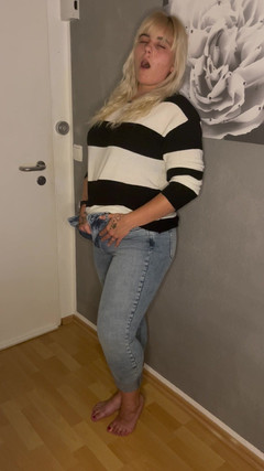 Bonieclydeerotik: Pracuji svou cestu k mému neuvěřitelnému orgasmu. Sledujte mě a...