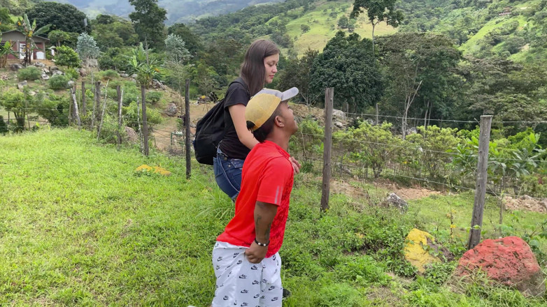 Julianaburning: Llevo a Mi Rica Embarazada Novia De Luna De Miel...