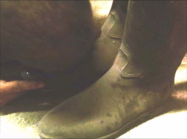henry029: Bottes poussiéreuses