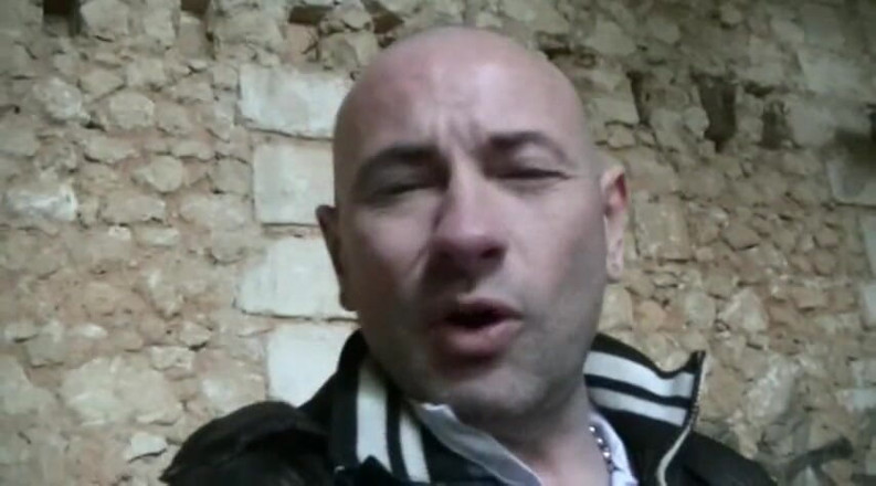 Gaybareback: Twink 20letá ošukaná bez kondomu a cremapie od top XXL