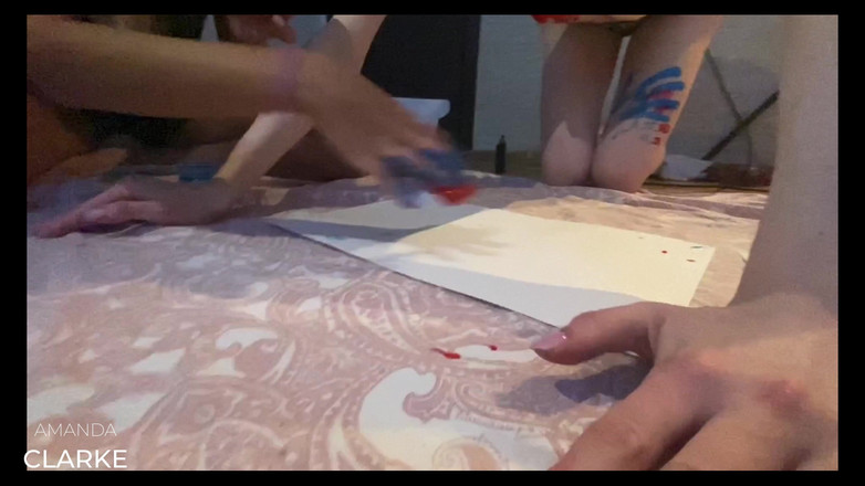 Amanda_Clarke: Backstage dengan Milka - Kami Drew dengan Punggung!