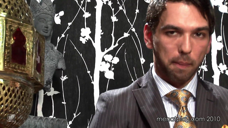 MenAtPlay: Lucky Daniels Showcase