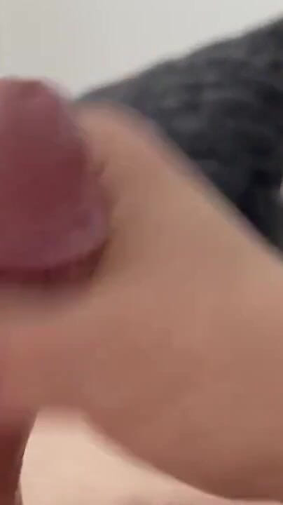 Circumcised Cock - Close up Of Orgasm (Masturbator studio) Circumcised Cock - Close up Of Orgasm (Masturbator studio)