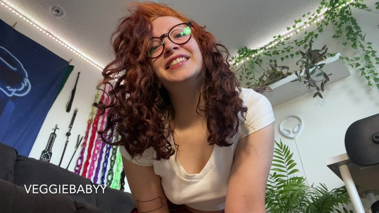 Veggiebabyy: 여대녀 POV 전립선 마사지 JOI