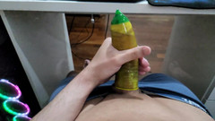 Lkdick8: Barevný kondom zpomalený pohyb