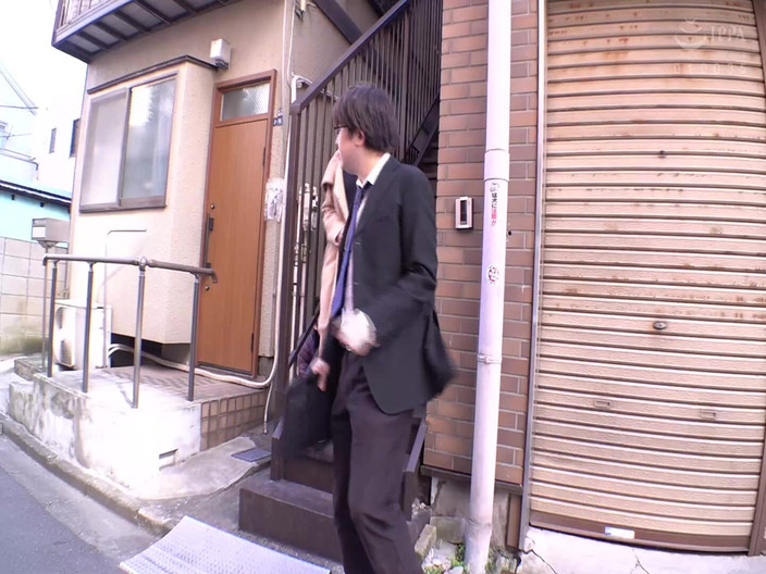 Vulture: Nanami Tanaka - soția infidelă de alături