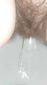 Pee Pissing in the Toilet