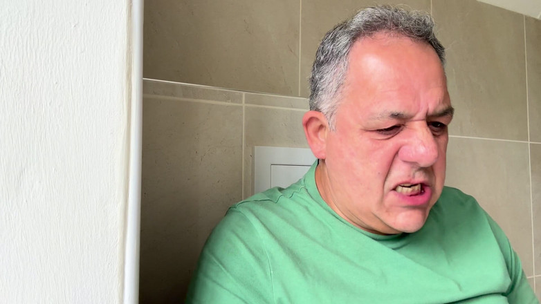 George Rex Solo: George Rex Green T Shirt Masturbation