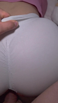 Sieht mein hintern in diesem outfit hübsch aus? - Lilykoti