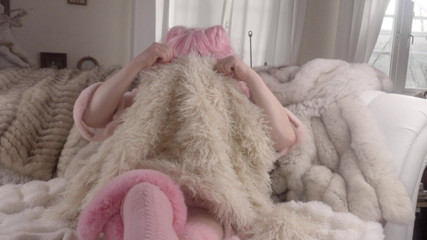 TransFurBitch: Transfurbitch Shows Giant Futa Cock on Nice Furs
