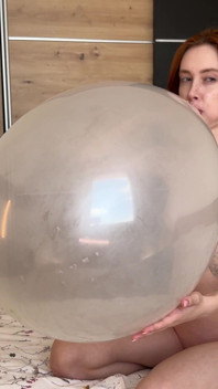 Roomtex 24 ballon sprengt bis zum pop up