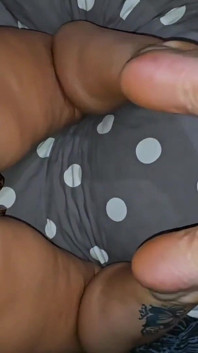 I'll Help You Cum with My Sexy Feet