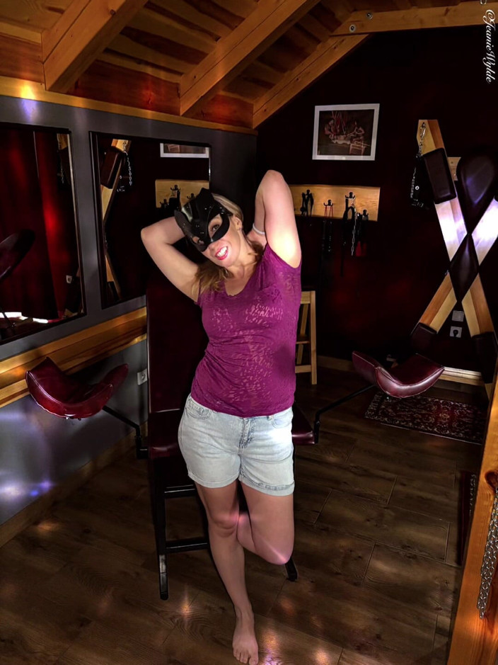 Jeanie_Wylde: Outfit Vitrin