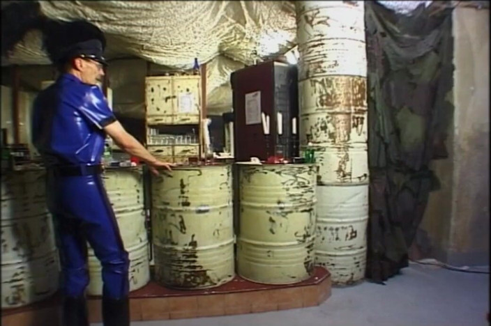 Absolute BDSM films - The original: Poupées, jeux de rôle et BDSM