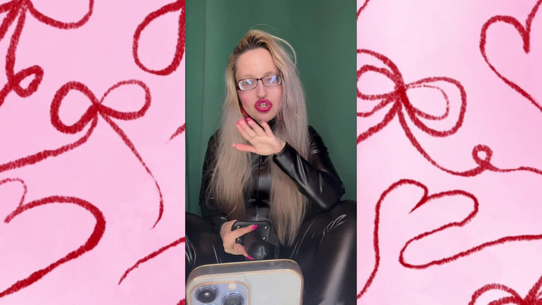 FinDom Goaldigger: Berjalan dalam kasut tumitnya atau merasakan but saya, audio latihan...