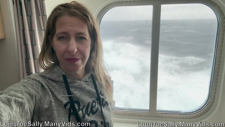 Long Toe Sally Big Buns: Ships-a-hoy Sob