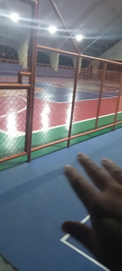 Giarlem slv: Honění v Open v noci