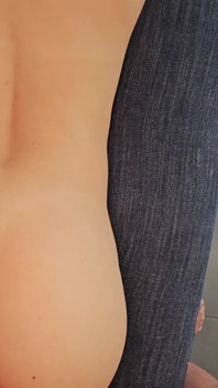 Niezwykle mała brunetka uzyskiwanie fucked Dani Blu