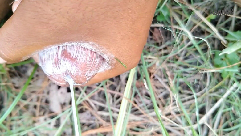 AnR: Masturbation teil 2 befriedigender orgasmus indischer junge masturbiert im dschungel mit...